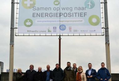 Omgevingsdienst IJmond is trotse partner in het internationale project Ports Energy and Carbon Savings (PECS). Dit project is onderdeel van het Interreg 2 Zeeën programma. Dit is een Europees programma met als doel een innovatief en duurzaam 2 Zeeën gebied (Engeland, Frankrijk, Nederland en België) waar natuurlijke bronnen beschermd zijn. Het programma is deels gefinancierd door het European Regional Development Fund (Europees Fonds voor Regionale Ontwikkeling).